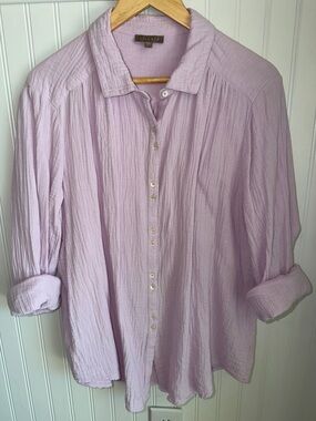 Lilla P Soft Lavender Crinkle Button-Down Shirt